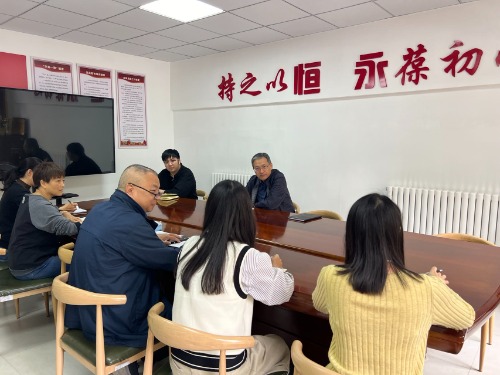 常山集團黨委副書記、副董事長、總經(jīng)理楊瑞剛赴恒永公司調(diào)研并召開座談會